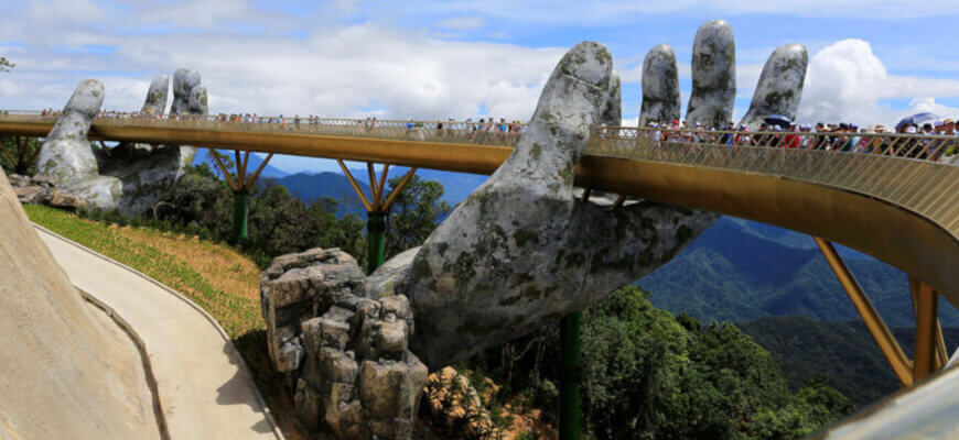 Golden Bridge (Da Nang)